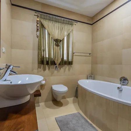 3br Mediterranean Oasis Retreat In San Giljan, Malta بيت للعطل سانت جوليان